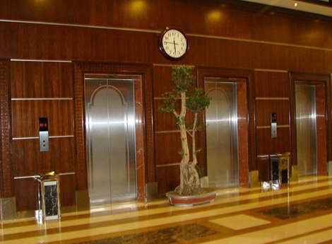 Hotel Zowar International