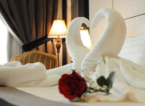 Hotel Zowar International